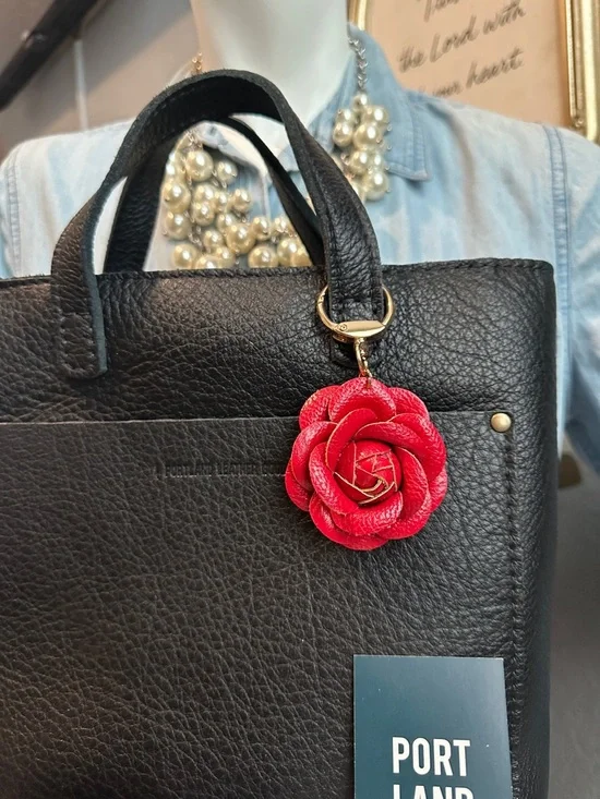 PLG Mini pebbled black Crossbody tote NEW - Picture 5 of 11